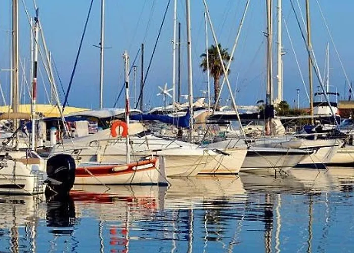 Cosy Proche Plage, - Fr-1-251-847 Apartment Le Lavandou